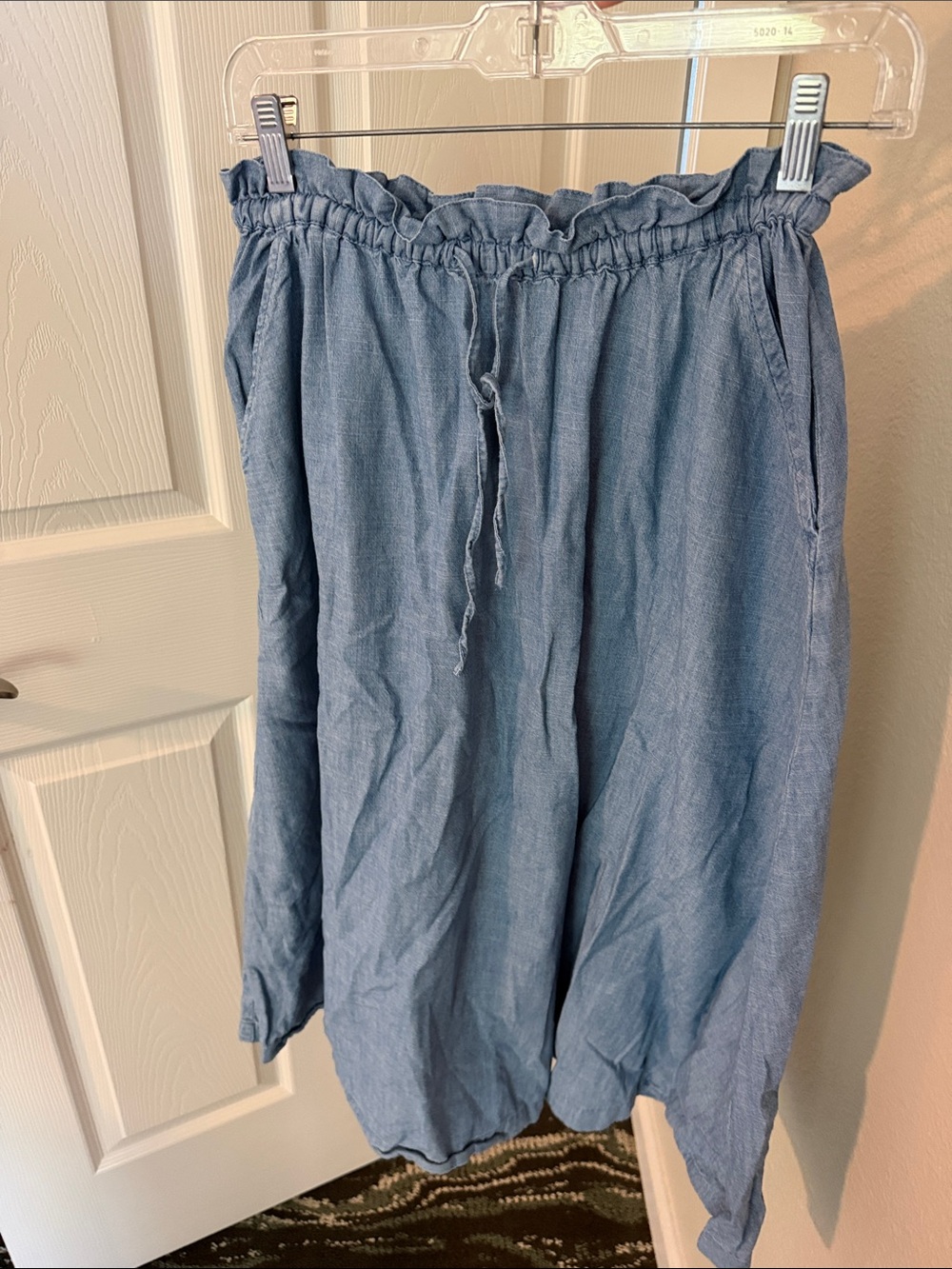 J Crew Light Blue Chambray Denim Elastic Waist Full Midi Skirt Size S EUC #127